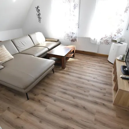 Zur Stadt Apartment *